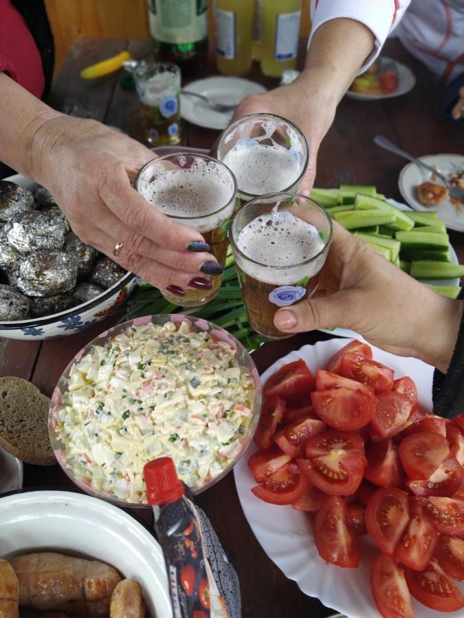 Родинна Оселя Slavske Ngoại thất bức ảnh